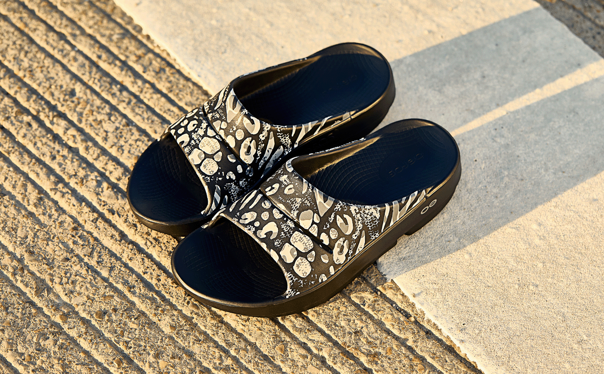 Women's OOahh Limited Slide Sandal - Combo Camo - Image 4