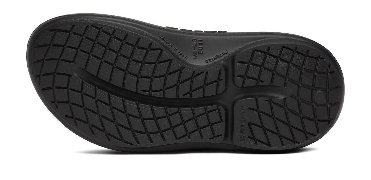 Women's OOyea Slide Sandal - Black - Image 10